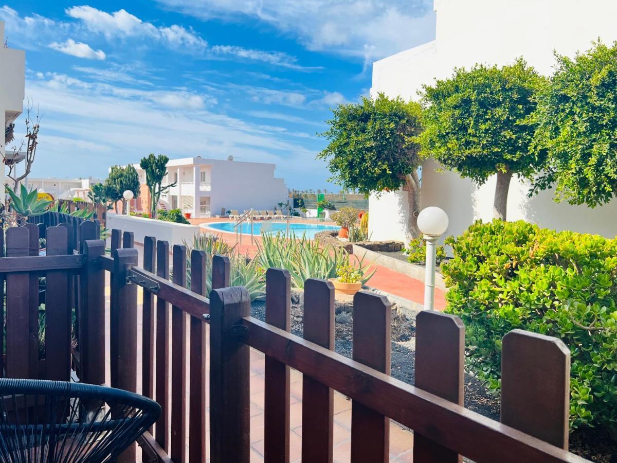 Canaryislandshost I Amanecer Costa Teguise Buitenkant foto